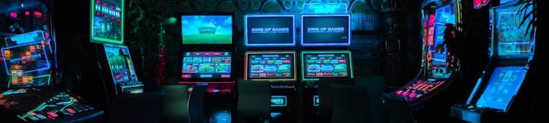 CS:GO Major赛事中职业选手正在激烈对战的第一视角画面